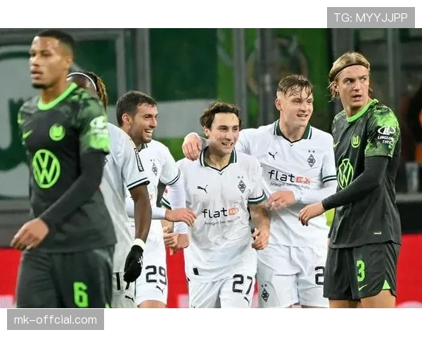 门兴格拉德巴赫宣布主帅塞瓦内下课，U19教练暂时接管球队